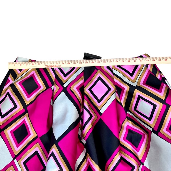 Lane Bryant women's fuchsia geometric diamond print skirt NWT size 26 - Picture 5 of 10